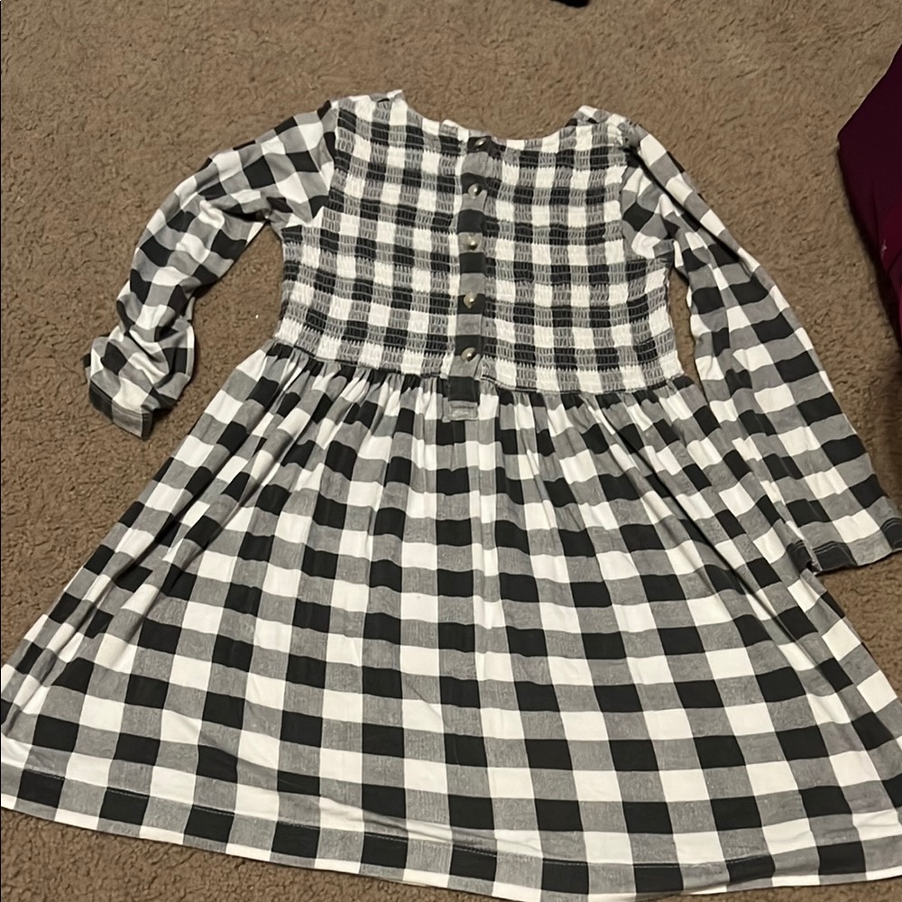 Kate Quinn Black and White A-Line Casual Dress